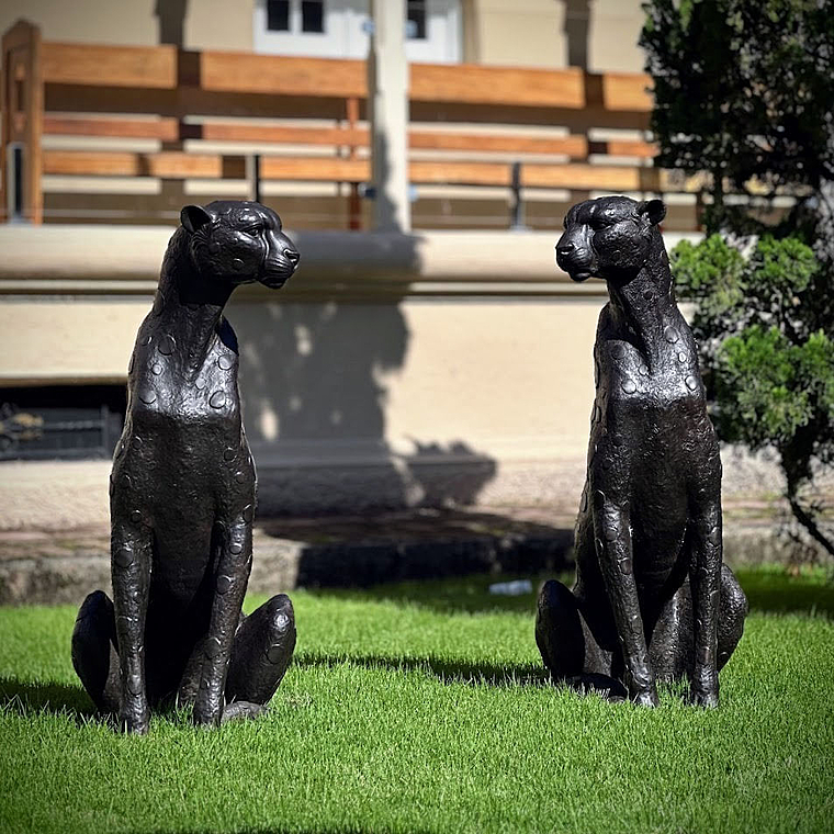 imagem do produto Escultura Par de Guepardos em Bronze 100cm - EBZ719 Paisagismo de Luxo