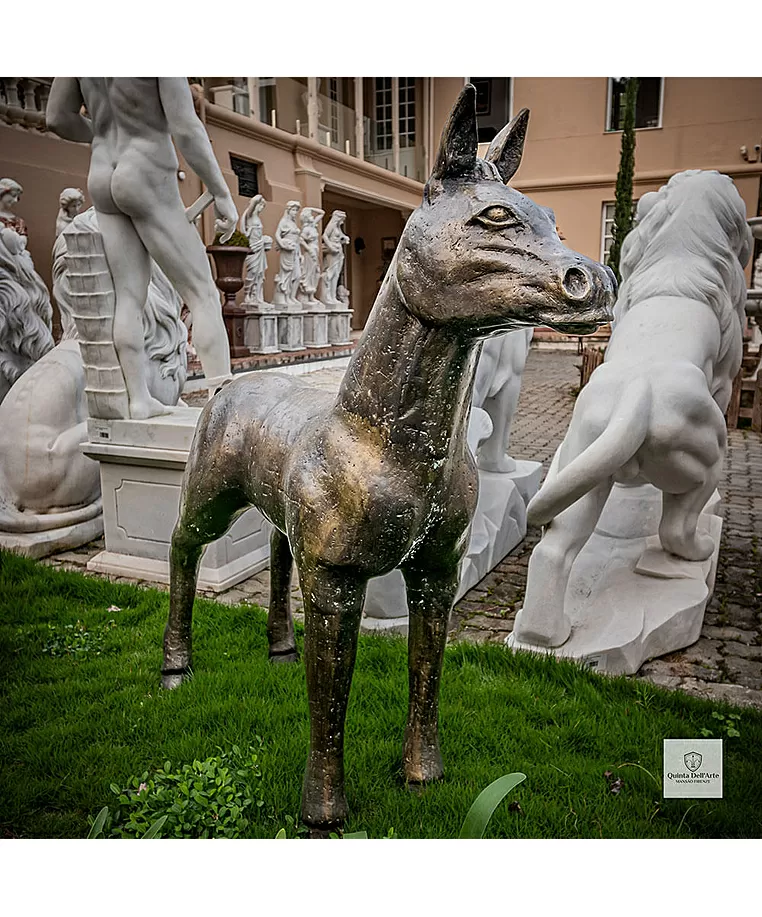 imagem de Escultura Potro de Bronze 120cm - VRBZ331 Charme e Força para Haras