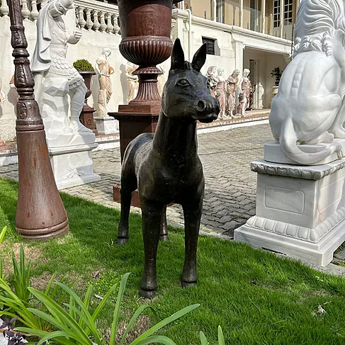imagem de Escultura Potro de Bronze 120cm - VRBZ331 Charme e Força para Haras