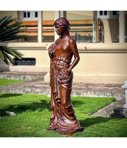 imagem de Escultura Primavera de Ferro Fundido 170cm - EF385