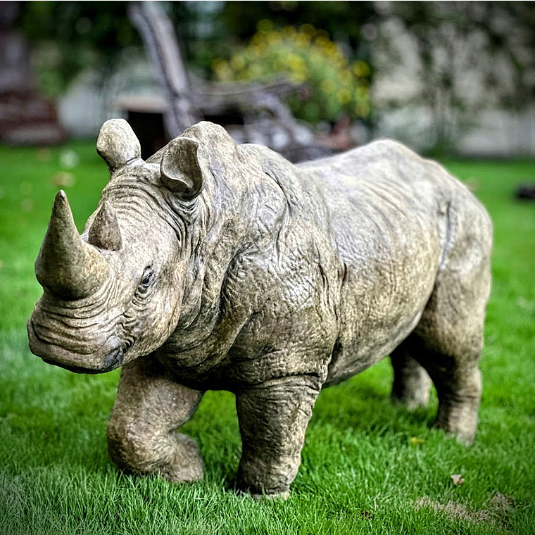 imagem do produto Escultura Rinoceronte em Bronze 130cm EBZ613 Impon�ncia e For�a