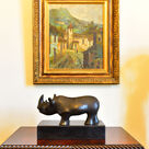 imagem do produto Escultura Rinoceronte em Bronze 45cm EBZ551 For�a e Estilo
