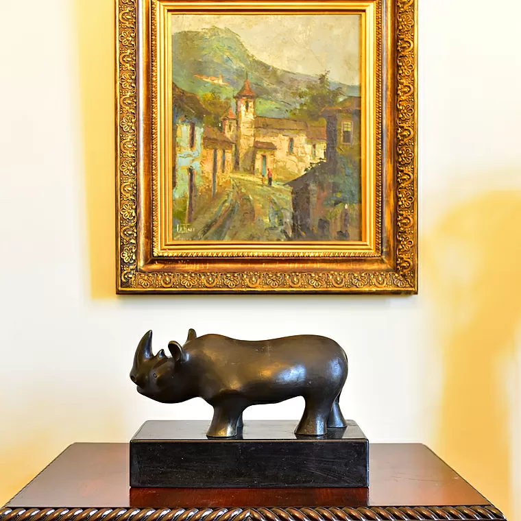 imagem do produto Escultura Rinoceronte em Bronze 45cm EBZ551 For�a e Estilo
