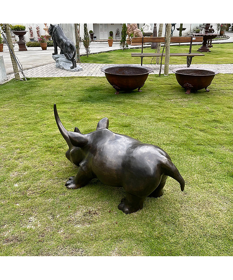 imagem do produto Escultura Rinoceronte em Bronze 48cm EBZ513 For�a e Eleg�ncia