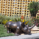 imagem do produto Escultura Rinoceronte em Bronze 48cm EBZ513 For�a e Eleg�ncia
