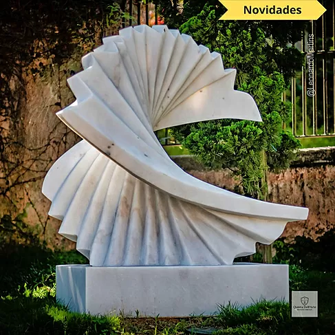 imagem de Escultura Ritmo Contínuo Mármore Branco 120cm - EMP737 Arte Moderna Decorativa