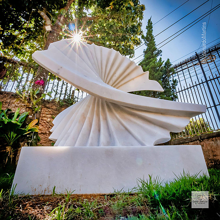 imagem do produto Escultura Ritmo Cont�nuo M�rmore Branco 120cm - EMP737 Arte Moderna Decorativa