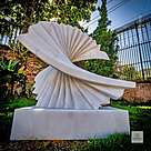 imagem do produto Escultura Ritmo Cont�nuo M�rmore Branco 120cm - EMP737