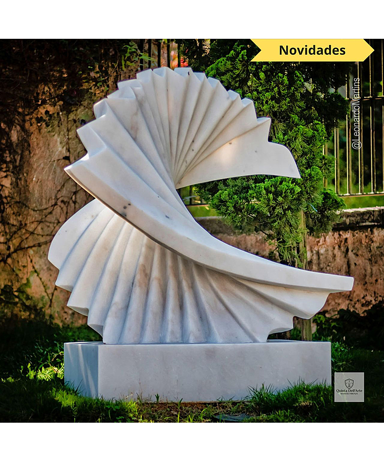 imagem do produto Escultura Ritmo Cont�nuo M�rmore Branco 120cm - EMP737