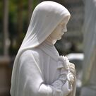 imagem do produto Escultura Santa Terezinha M�rmore Branco 160cm - IMP355 Imagem Religiosa Cl�ssica