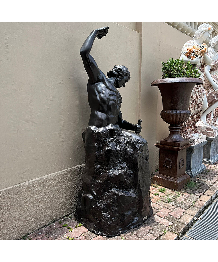 imagem do produto Escultura Self Made Man 200cm - EFB607 Destaque Escultural para Paisagismo