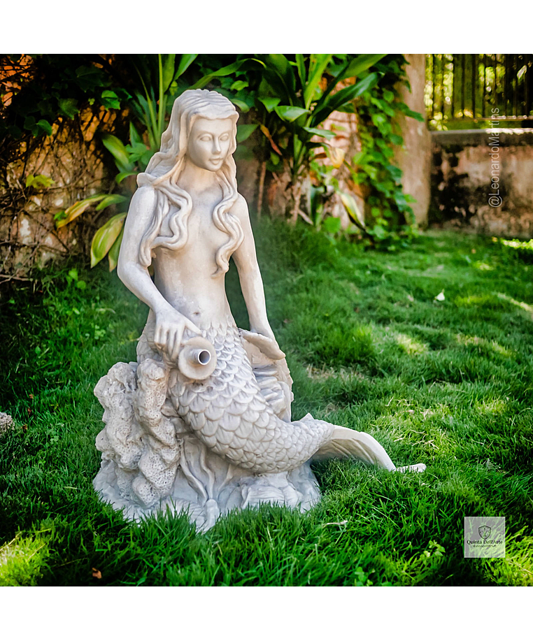 imagem do produto Escultura Sereia Para Fonte 45cm - EML049 Destaque Elegante para Fontes e Jardins