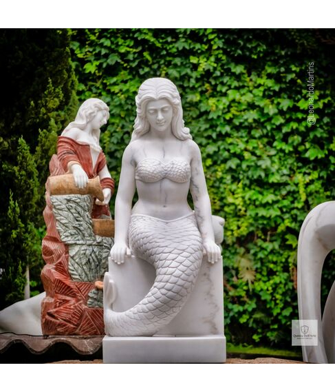 imagem de Escultura Sereia Sentada Mármore Branco 120cm - EMP769