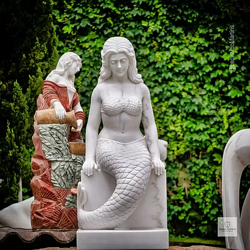 imagem de Escultura Sereia Sentada Mármore Branco 120cm - EMP769 Arte Clássica para Jardins