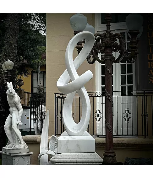 imagem de Escultura Sinfonia do Mármore Branco 160cm - EMP732 Destaque Escultural para Paisagismo