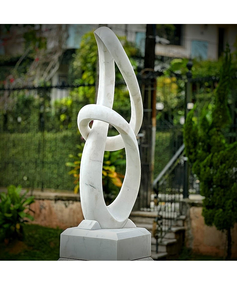 imagem do produto Escultura Sinfonia do M�rmore Branco 160cm - EMP732