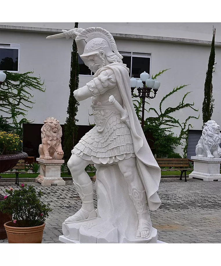 imagem de Escultura Soldado Romano 250cm  - EMP500 Grandeza Clássica