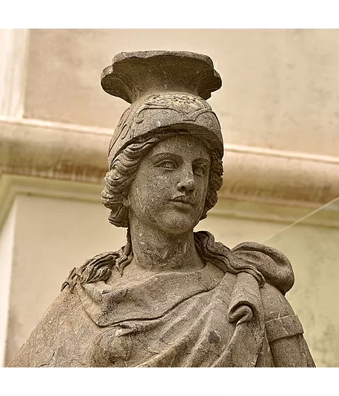 imagem de Escultura Soldado Romano com Escudo 230cm EMP427 Força e Honra Imperial