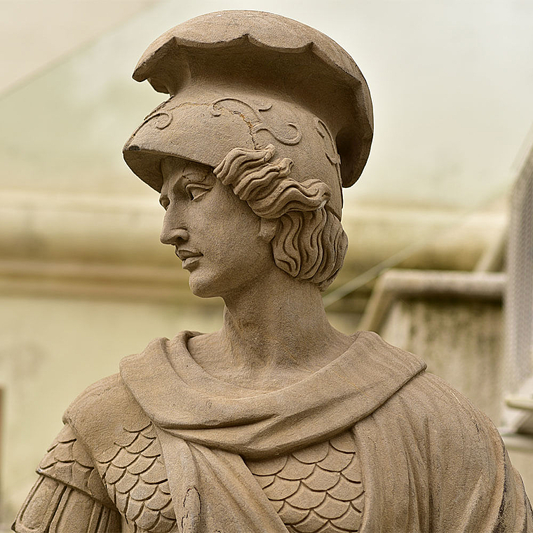 imagem do produto Escultura Soldado Romano com Espada 230cm EMP511 Poder e Impon�ncia Cl�ssica