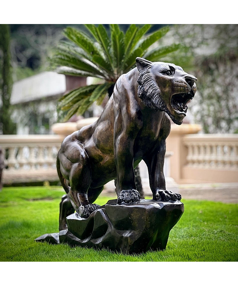 imagem do produto Escultura Tigre Bronze 120cm - EBZ512 For�a e Sofistica��o