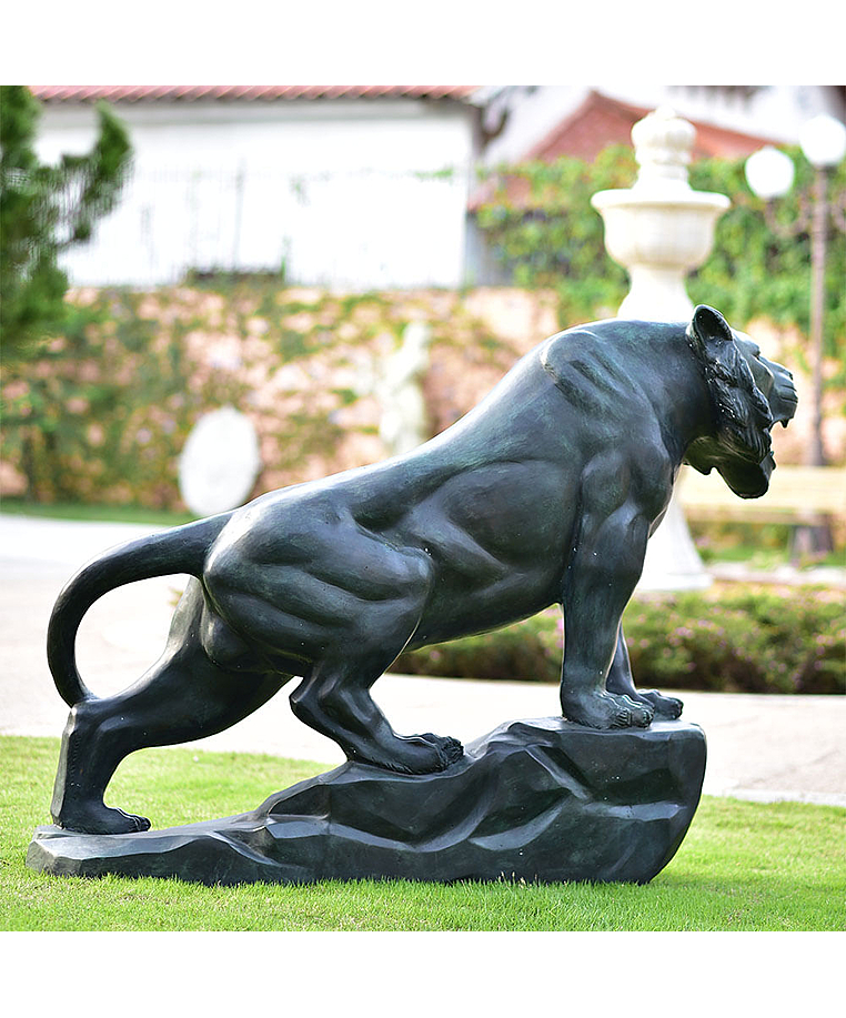 imagem do produto Escultura Tigre em Bronze 120cm EBZ512V For�a e Movimento