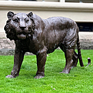 imagem do produto Escultura Tigre em Bronze 190cm - VRBZ349 Impon�ncia e Realismo