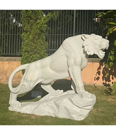 imagem de Escultura Tigre Mármore Branco 120cm - EMP503D