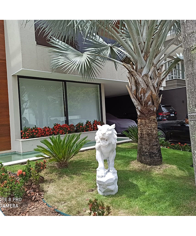 imagem do produto Escultura Tigre M�rmore Branco 120cm - EMP503D