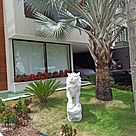 imagem do produto Escultura Tigre M�rmore Branco 120cm - EMP503D