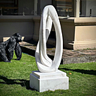 imagem do produto Escultura Tra�o Soberano M�rmore Branco 150cm EMP748 | Arte de Luxo By Quinta DellArte