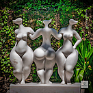 imagem do produto Escultura Trindade Serena M�rmore Branco 100cm - EMP746 Design Moderno para Jardins