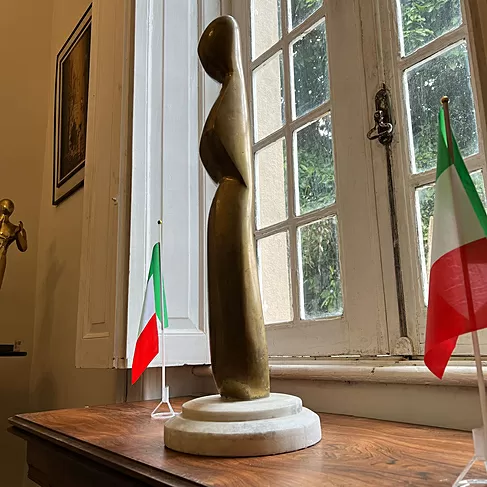 imagem de Escultura Vativo em Bronze com Base de Mármore 75cm EBZ606