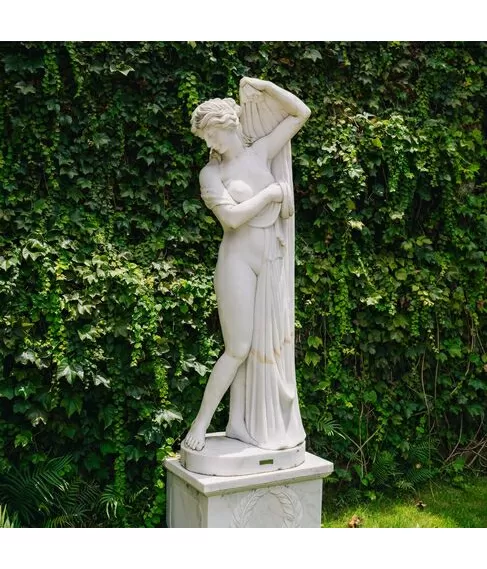 imagem de Escultura Vênus Calipígia 180cm EMP444 Beleza Clássica