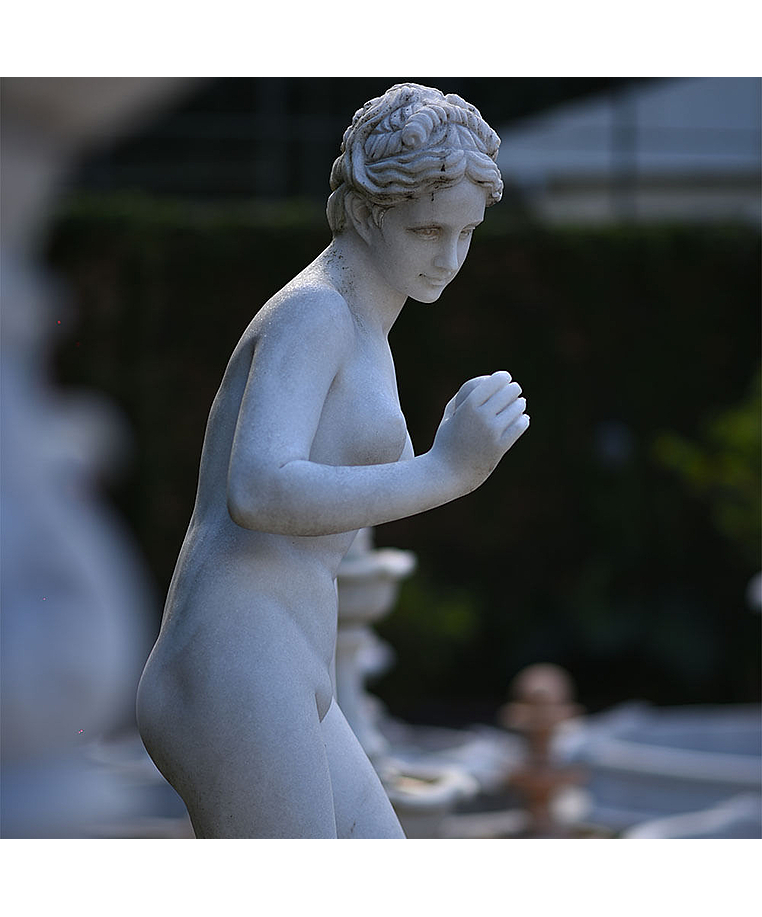 imagem do produto Escultura V�nus com Ma�a 160cm - EMP479 Destaque Cl�ssico para Jardins