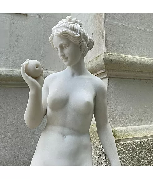 imagem de Escultura Vênus Com Maça Mod 02 160cm - EMP483