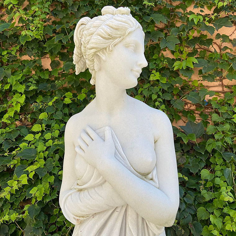 imagem do produto Escultura V�nus Italica em M�rmore 154cm - EMP487 Presen�a Marcante no Paisagismo