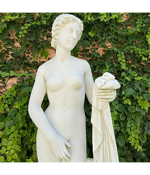 imagem de Escultura Vênus Pudica 160cm - EMP476