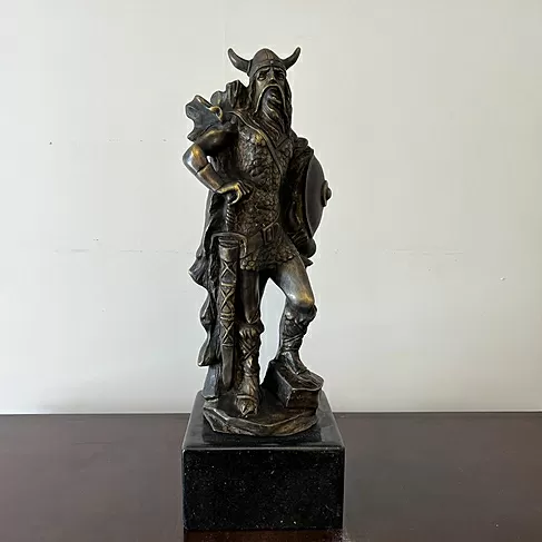 imagem de Escultura Viking em Bronze 48cm EBZ586 Força e Tradição Nórdica