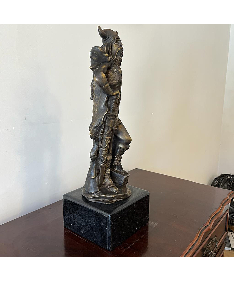 imagem do produto Escultura Viking em Bronze 48cm EBZ586 For�a e Tradi��o N�rdica