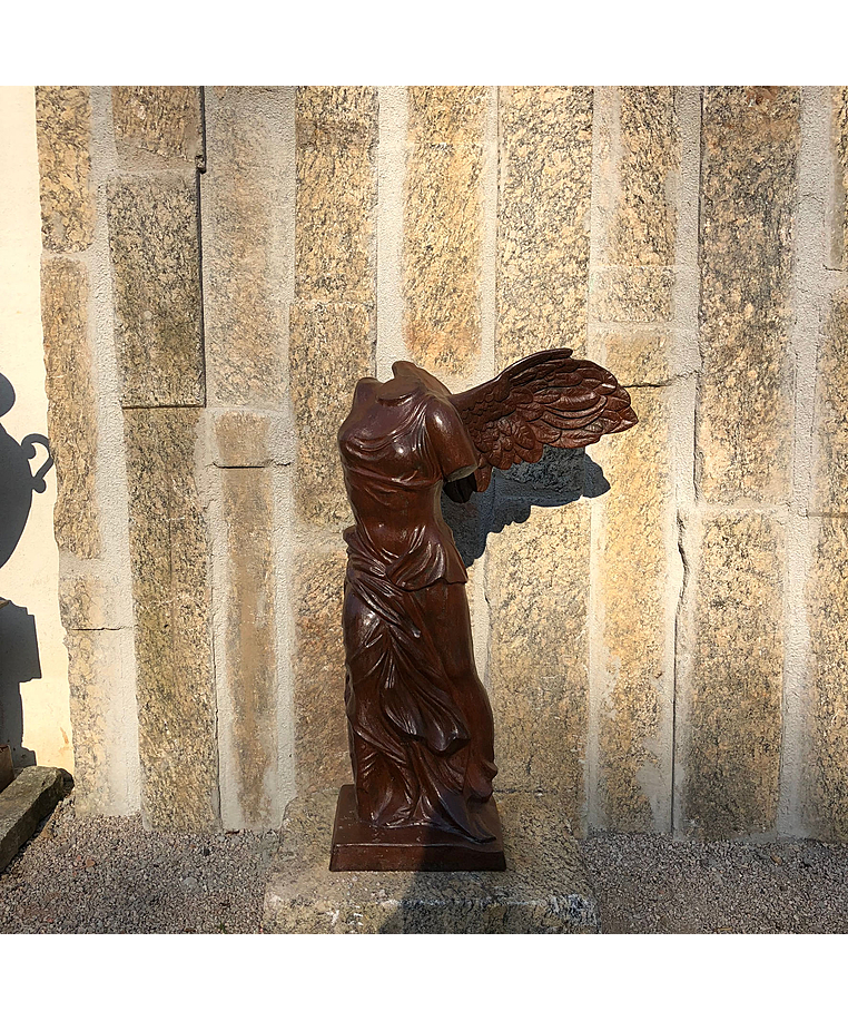 imagem do produto Escultura Vit�ria de Samotr�cia 120cm - EF230 Cl�ssico Imponente para Projetos Sofisticado