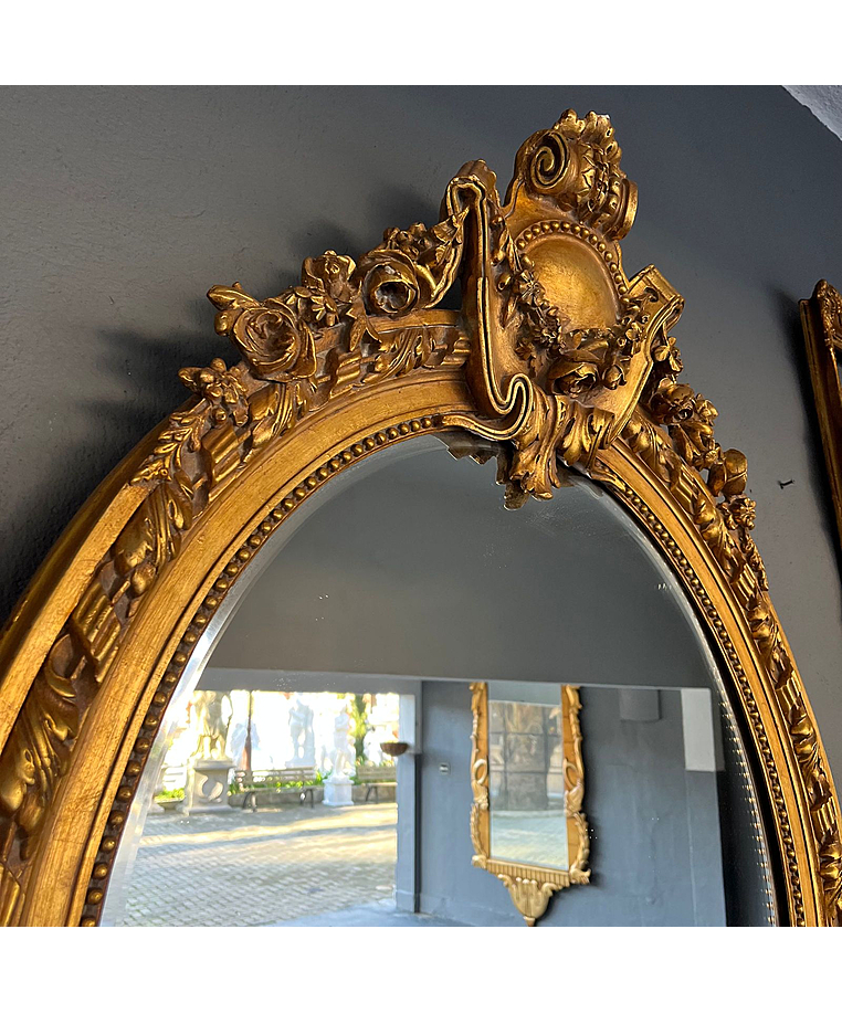 imagem do produto Espelho Oval Lady 115cm ESP002 Eleg�ncia Cl�ssica