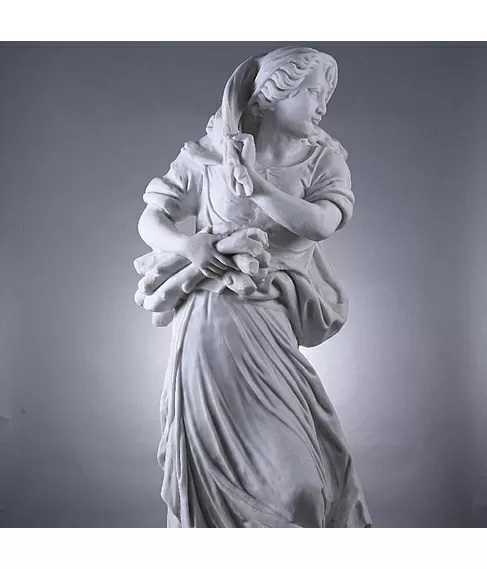 imagem de Estátua 4 Estações Inverno 140cm - EML046 Paisagismo Sofisticado