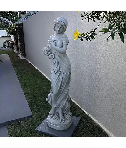 imagem de Estátua 4 Estações Inverno 160cm - EML416 Arte Clássica para Paisagismo