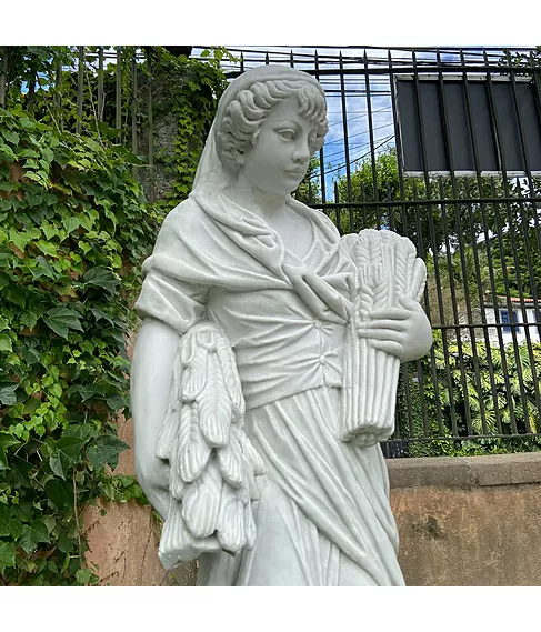 imagem de Estátua 4 Estações Verão 150cm - EML044 Destaque no Jardim