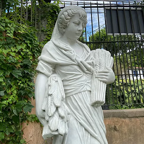 imagem de Estátua 4 Estações Verão 150cm - EML044 Destaque no Jardim