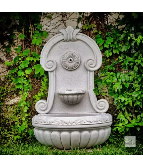 imagem de Fonte Amalfi Mármore Branco 130cm - FMP370 Estilo Clássico e Refinado