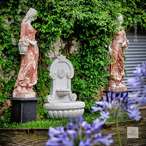 imagem de Fonte Amalfi Mármore Branco 130cm - FMP370 Estilo Clássico e Refinado