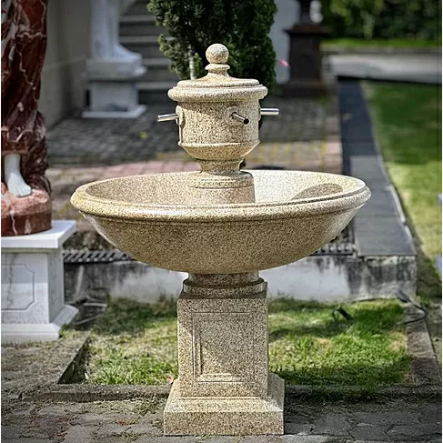 imagem de Fonte Chafariz Parisienne em Granito 120cm - FMP366 Quinta DellArte
