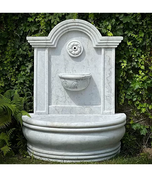 imagem de Fonte de Parede Altomonte em Mármore 130cm - FMP249 | Design Clássico para Jardins