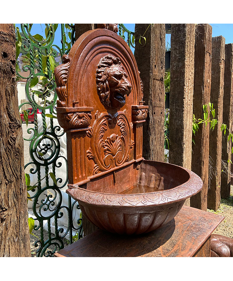 imagem do produto Fonte de Parede Cara de Le�o em Ferro Fundido 120cm - FF160 Pe�a Decorativa para Jardins